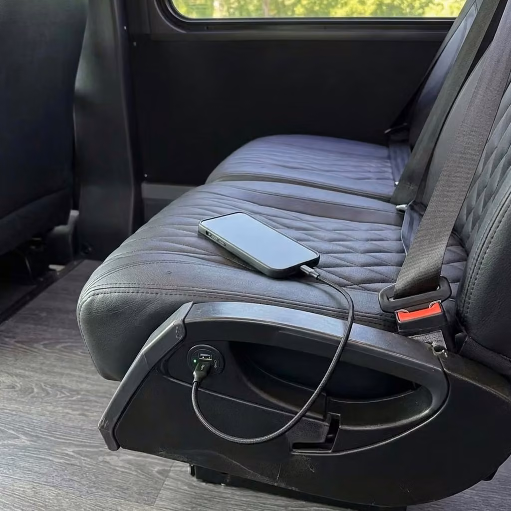east palo alto 20 passenger minibus usb charging