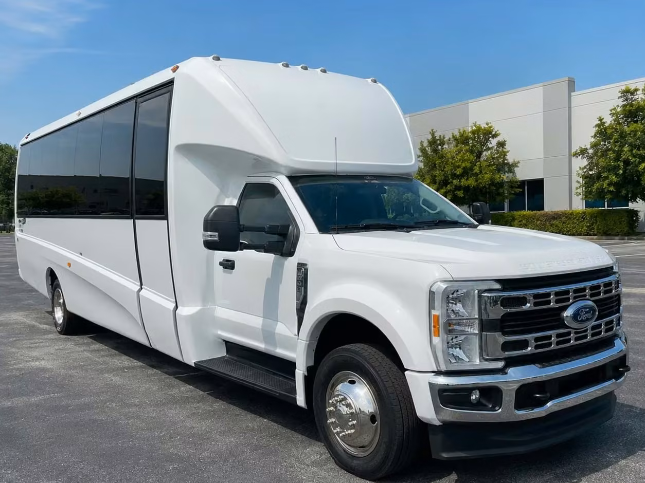 east palo alto 25 passenger minibus rental