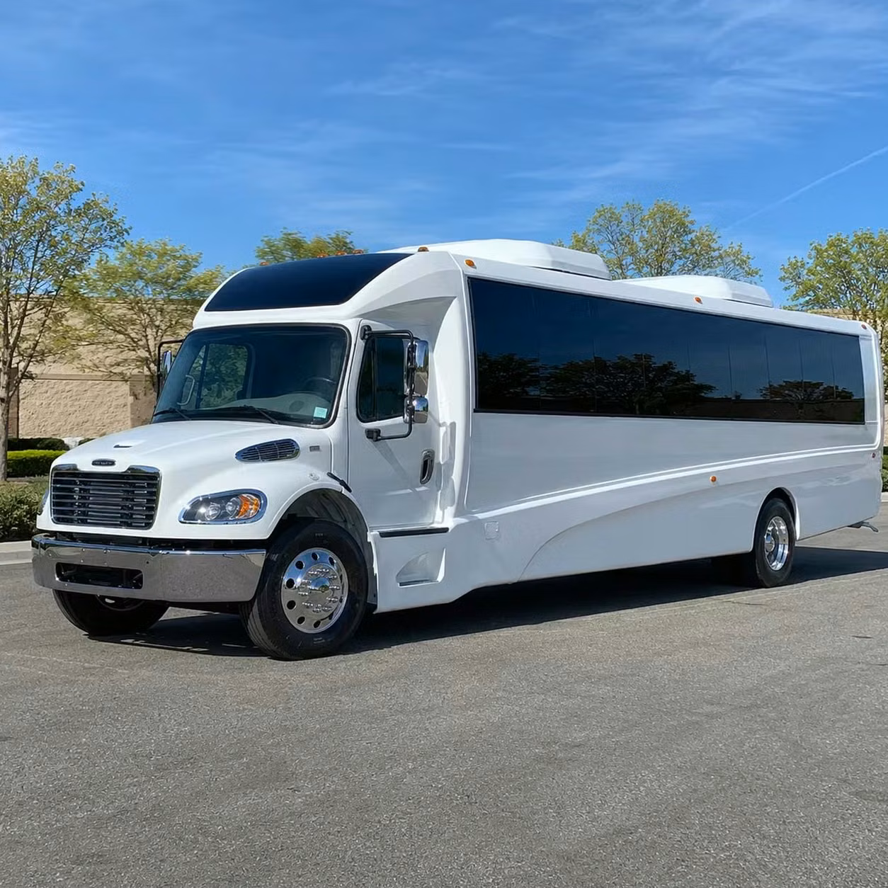 east palo alto 28 passenger minibus rental