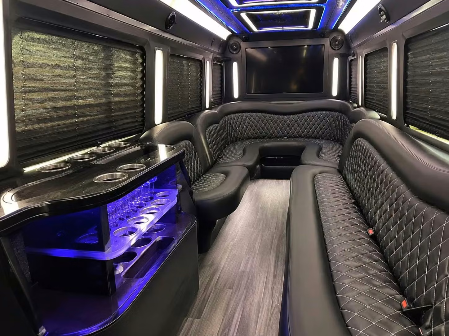 east palo alto party bus bar area
