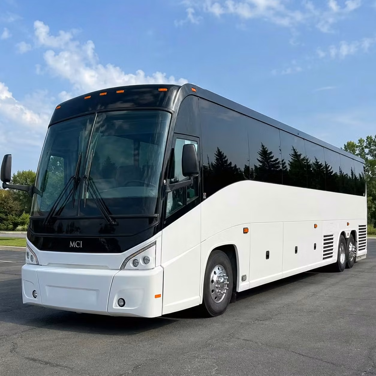 east palo alto shuttles for pre concert dinners and post show after parties